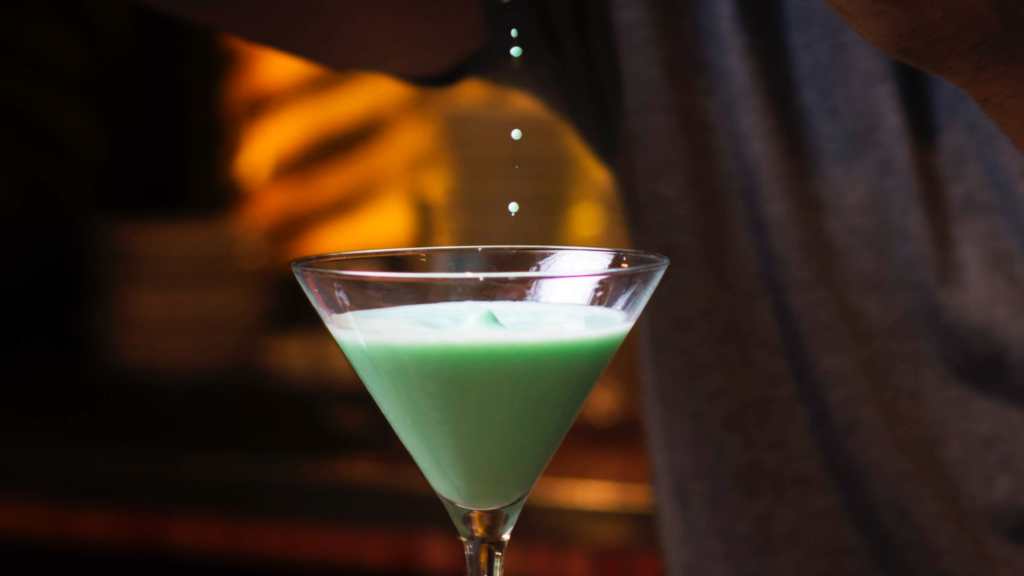Green tea cocktail
